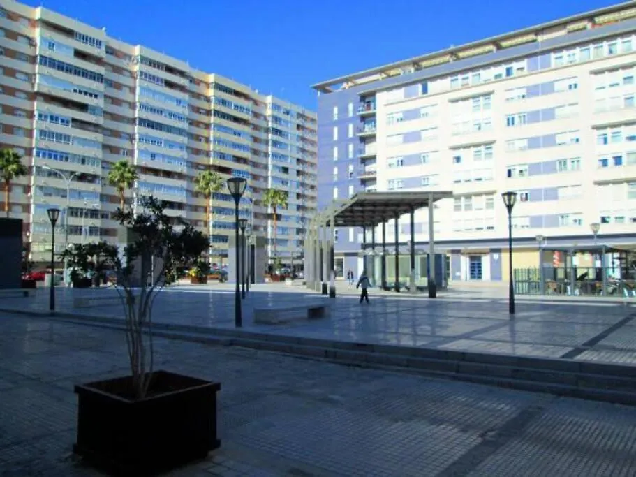 Apartamento La Portena, 200 Ms De Playa Victoria 加的斯